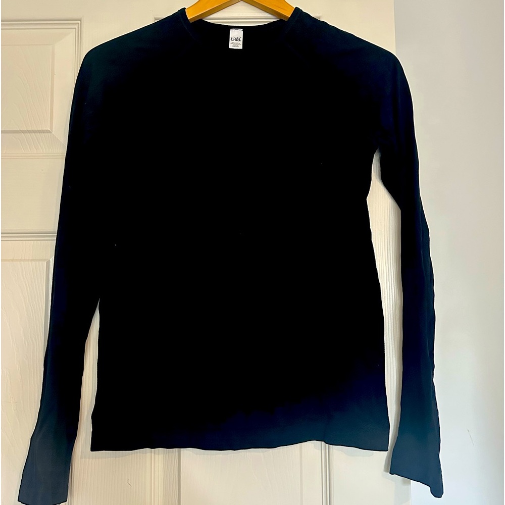 Athleta Girl Power Up long sleeve top